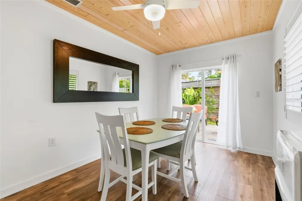 845 Highland Street Sarasota FL 34234