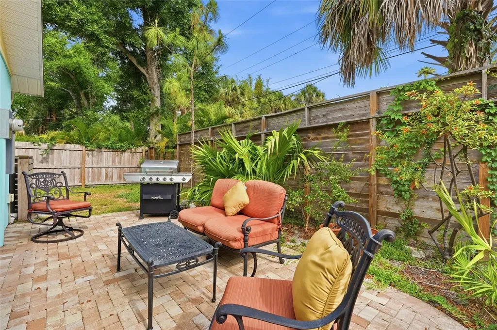 845 Highland Street Sarasota FL 34234