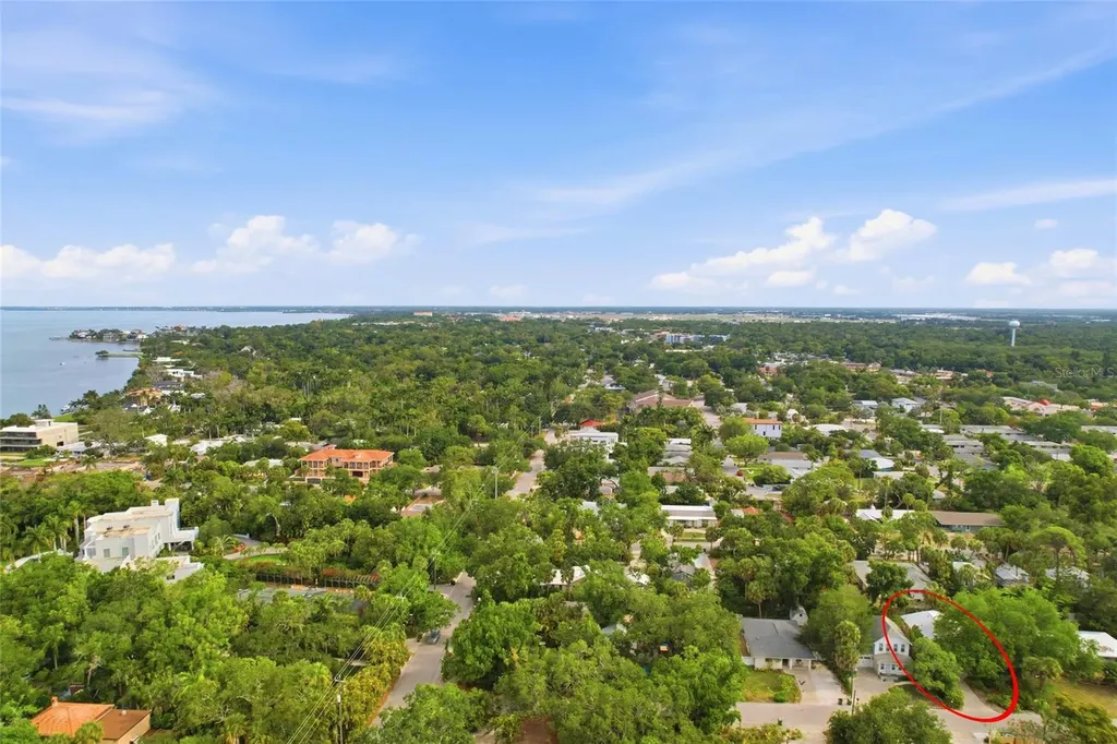 845 Highland Street Sarasota FL 34234