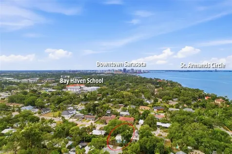 845 Highland Street Sarasota FL 34234