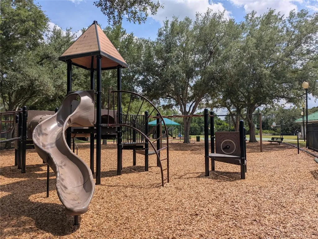 18842 Duquesne Drive Tampa FL 33647