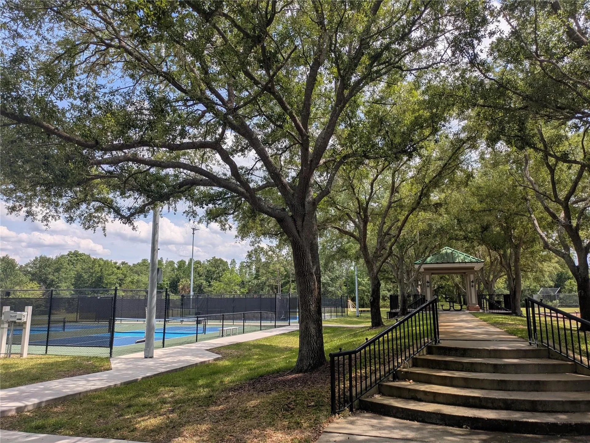 18842 Duquesne Drive Tampa FL 33647