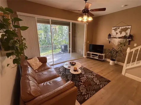18842 Duquesne Drive Tampa FL 33647