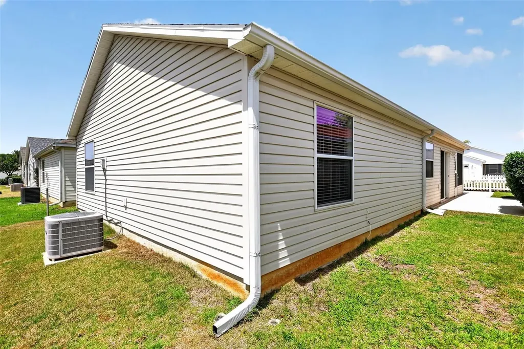 1858 Endsley Court The Villages FL 32162