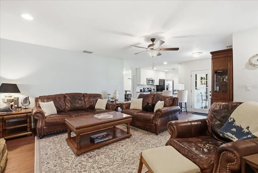 4503 4th Avenue Drive E Bradenton FL 34208