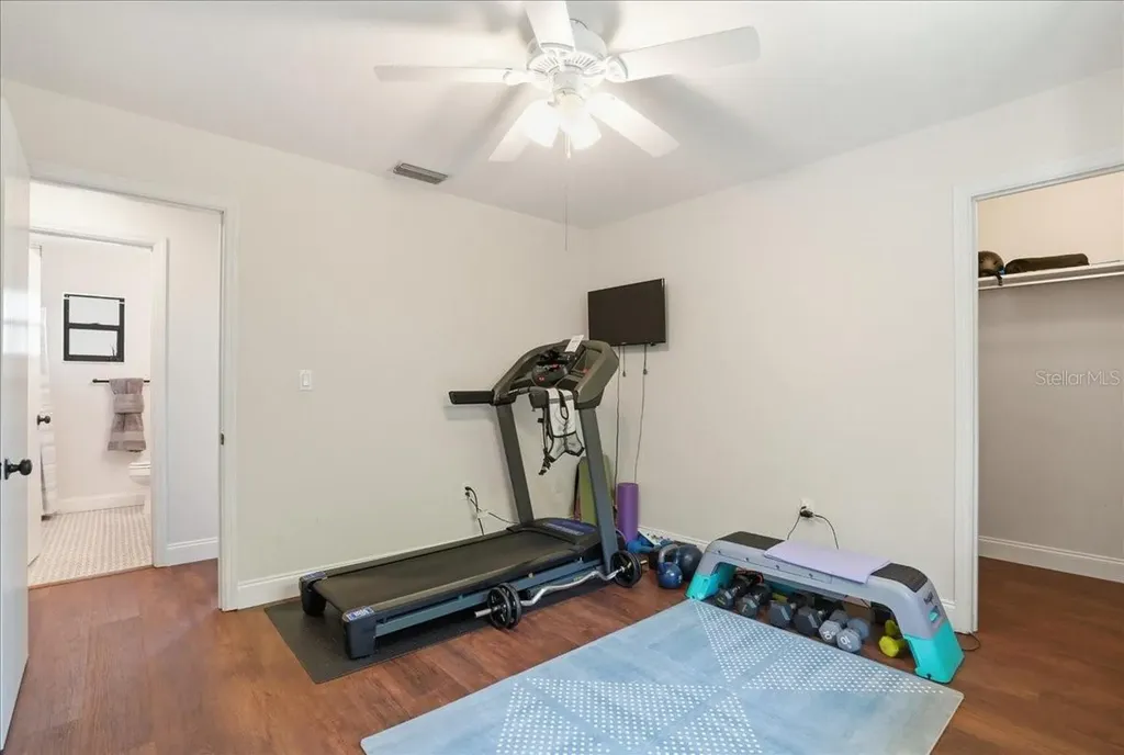 4503 4th Avenue Drive E Bradenton FL 34208