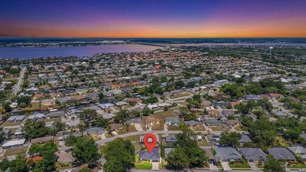 4503 4th Avenue Drive E Bradenton FL 34208