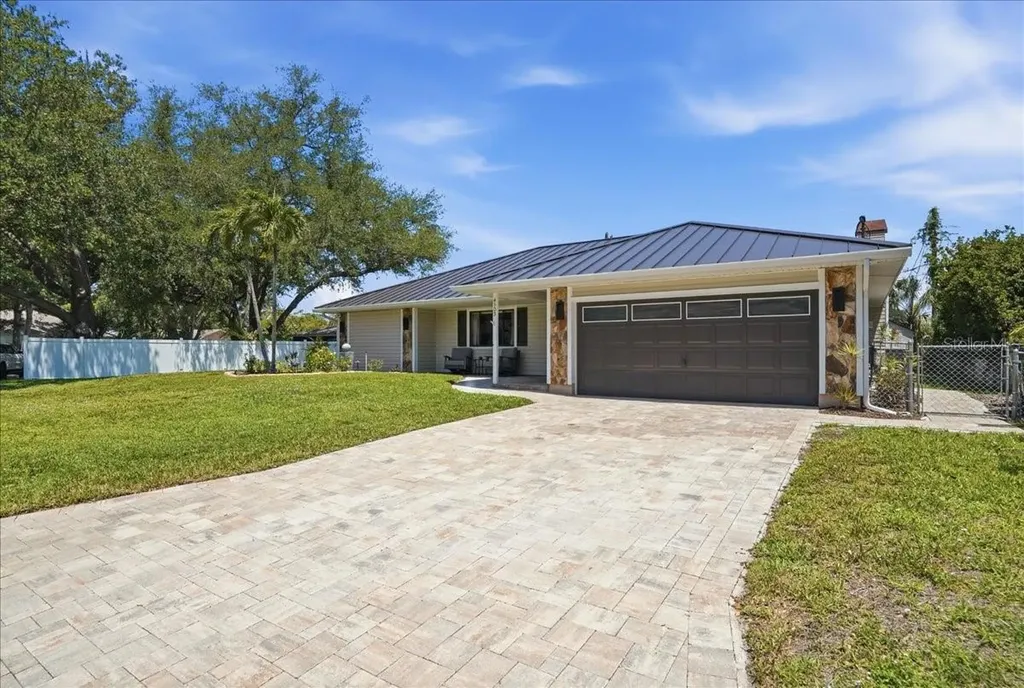 4503 4th Avenue Drive E Bradenton FL 34208
