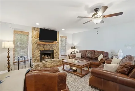 4503 4th Avenue Drive E Bradenton FL 34208