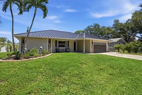 4503 4th Avenue Drive E Bradenton FL 34208