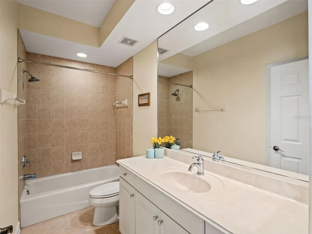 1645 Lake Baldwin Lane Orlando FL 32814
