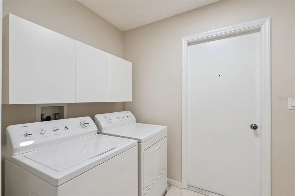27211 Racquet Circle Leesburg FL 34748