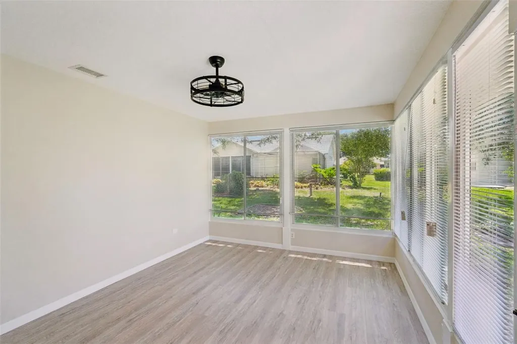 27211 Racquet Circle Leesburg FL 34748