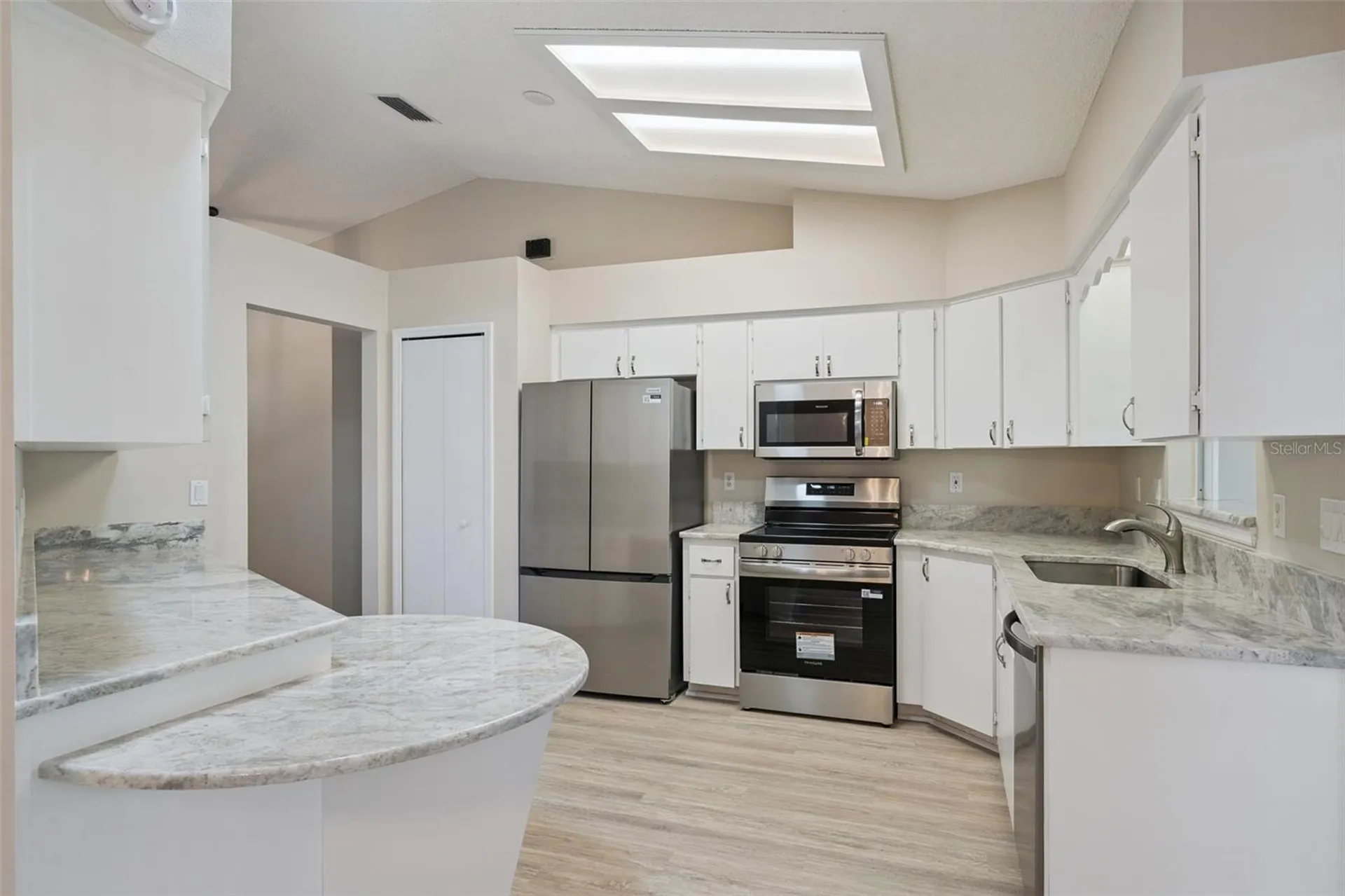 27211 Racquet Circle Leesburg FL 34748
