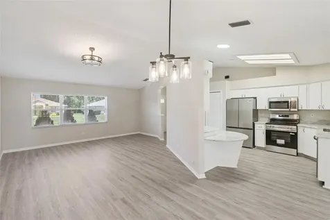 27211 Racquet Circle Leesburg FL 34748