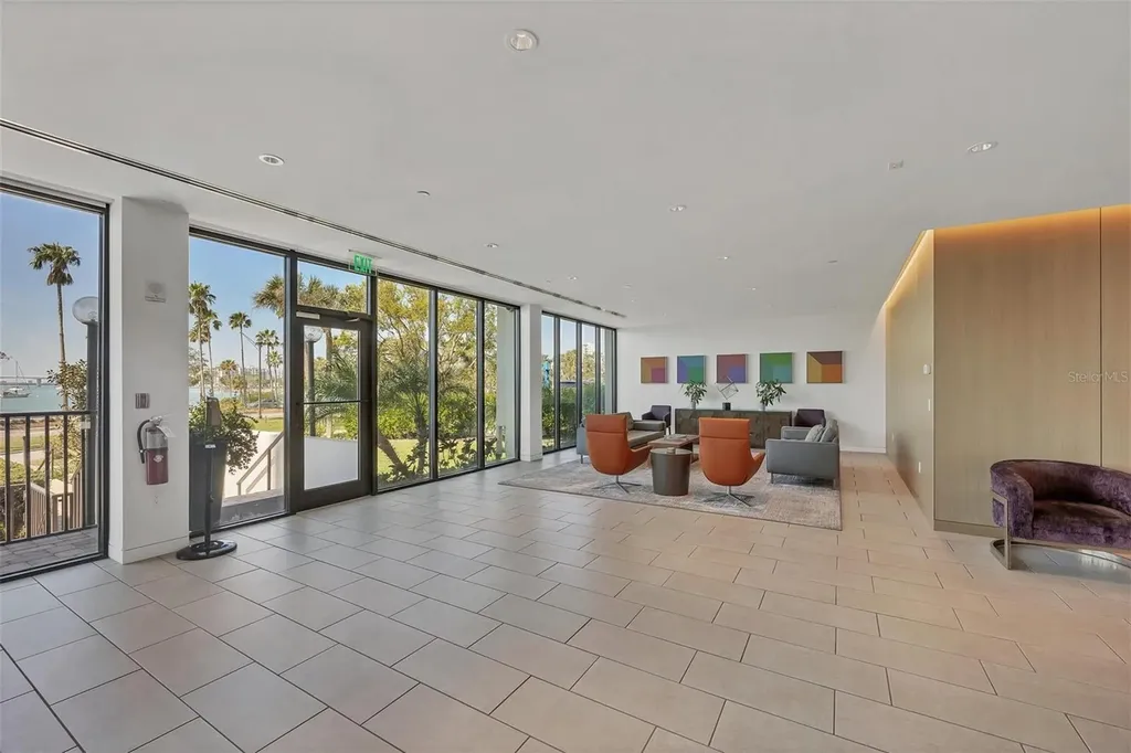 770 S Palm Avenue Sarasota FL 34236