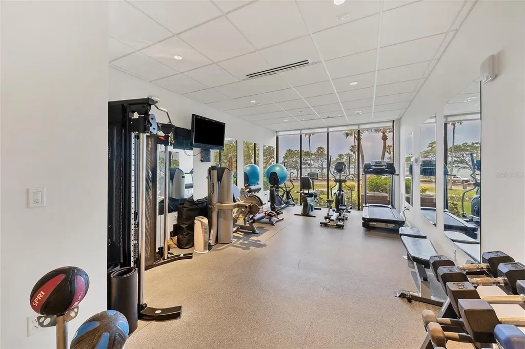 770 S Palm Avenue Sarasota FL 34236