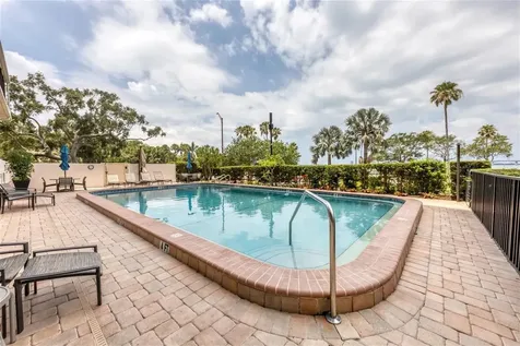 770 S Palm Avenue Sarasota FL 34236