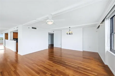 770 S Palm Avenue Sarasota FL 34236