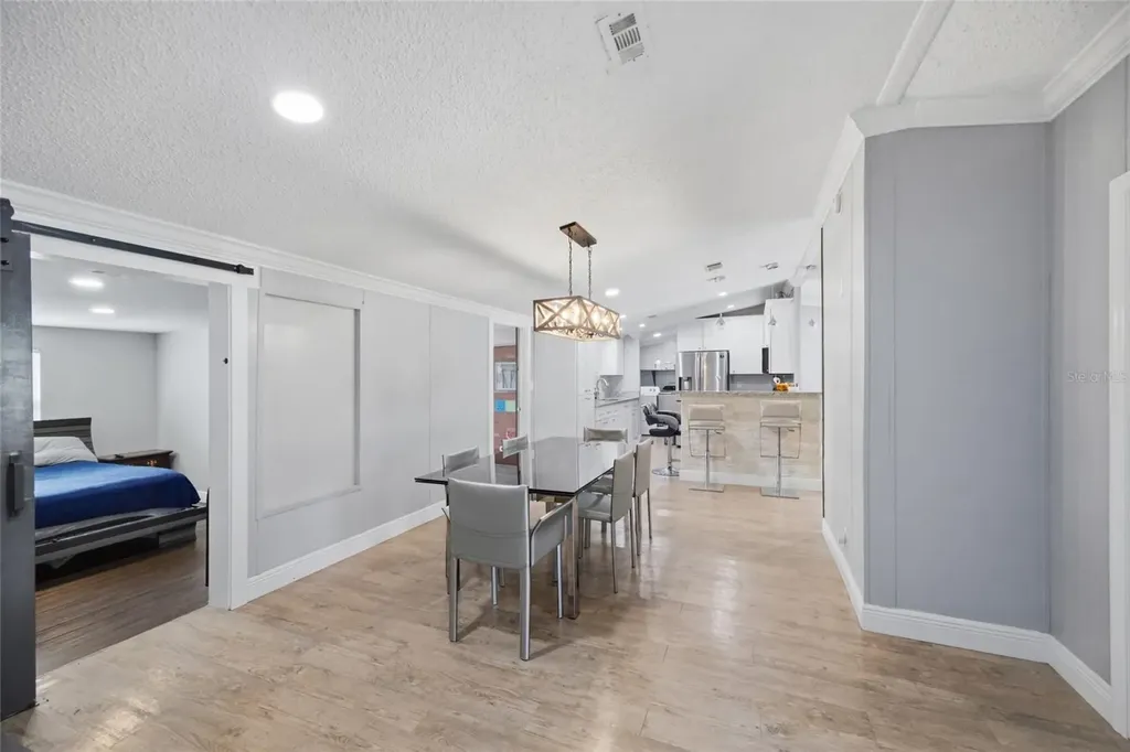 11821 Grovewood Avenue Thonotosassa FL 33592