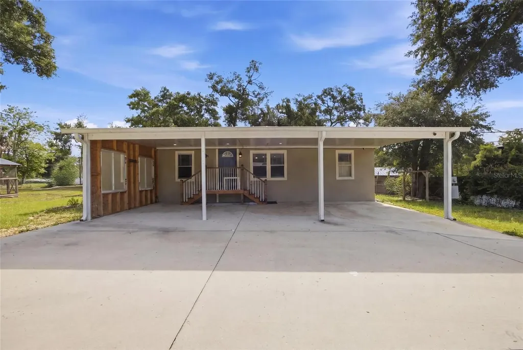 11821 Grovewood Avenue Thonotosassa FL 33592