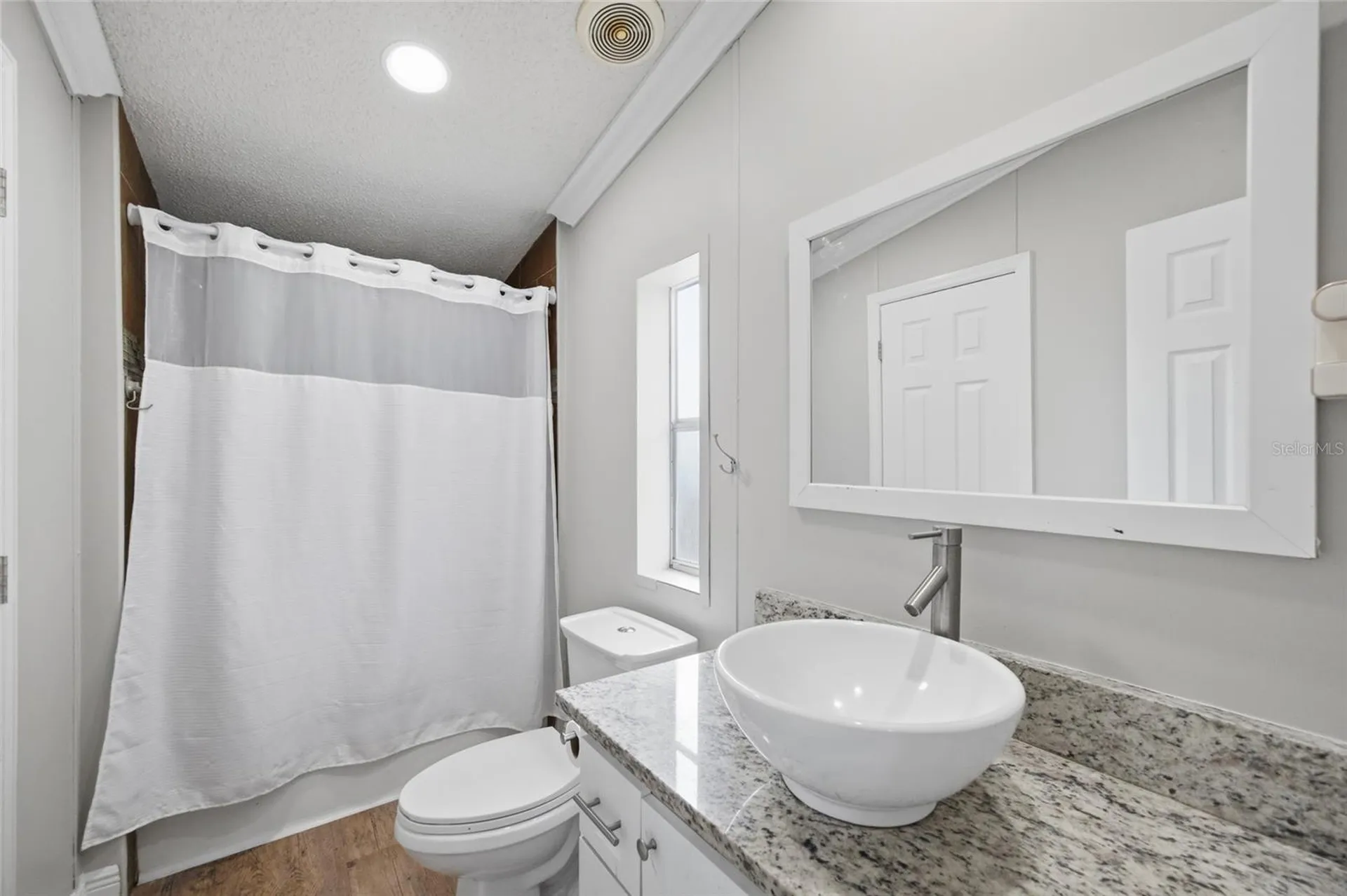 11821 Grovewood Avenue Thonotosassa FL 33592