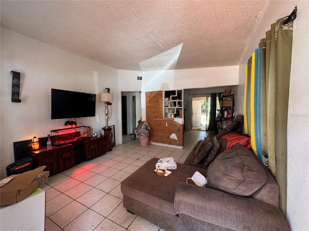 1033 Columbia Street Orlando FL 32805
