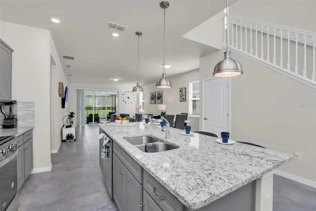 7267 Oakmoss Loop Davenport FL 33837
