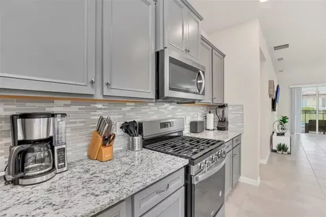 7267 Oakmoss Loop Davenport FL 33837