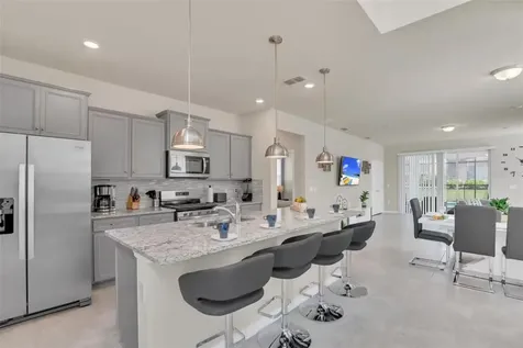 7267 Oakmoss Loop Davenport FL 33837