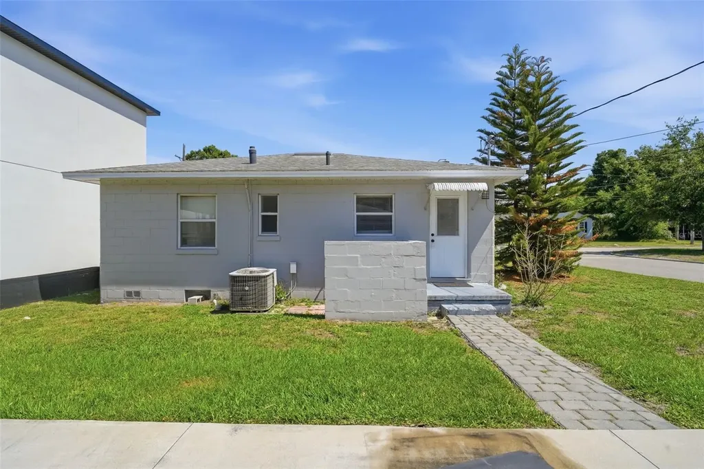102 W King Street Orlando FL 32804