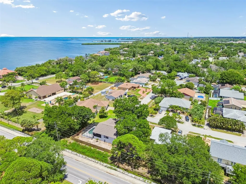 1421 Ironworks Lane Tarpon Springs FL 34689