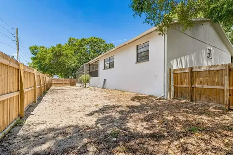1421 Ironworks Lane Tarpon Springs FL 34689