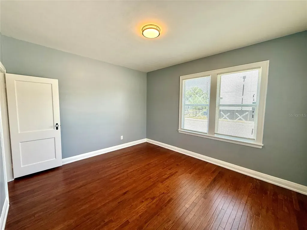 2323 W North B Street Tampa FL 33609