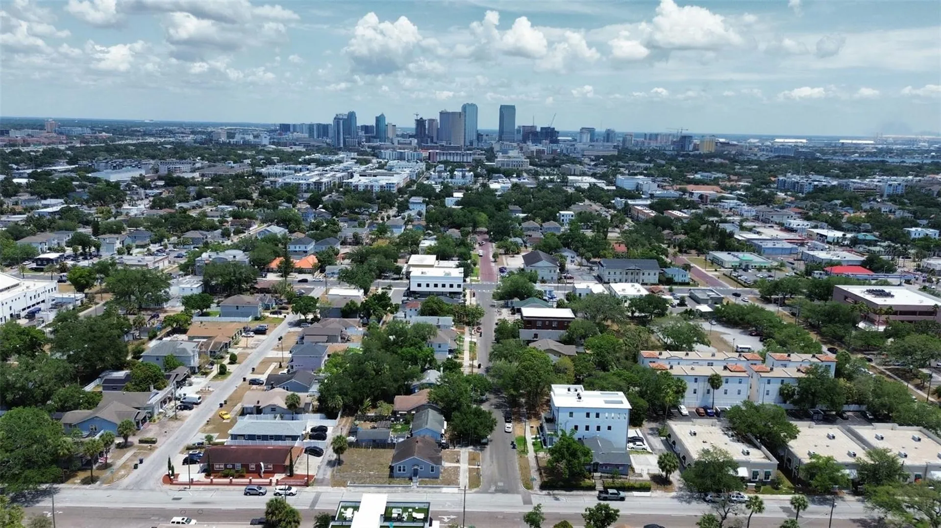 2323 W North B Street Tampa FL 33609