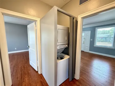 2323 W North B Street Tampa FL 33609