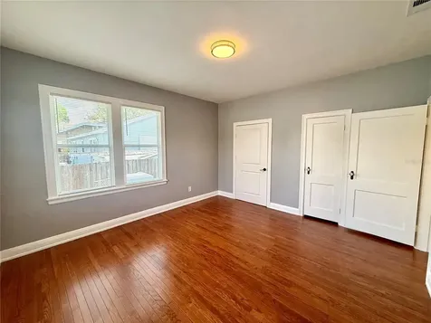 2323 W North B Street Tampa FL 33609