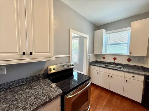 2323 W North B Street Tampa FL 33609