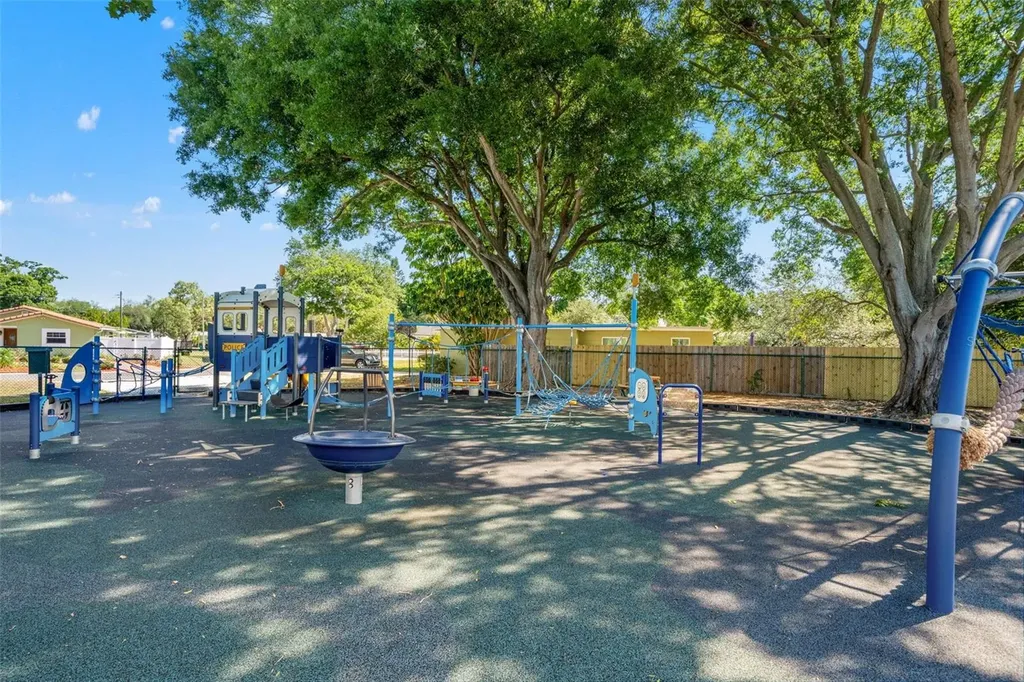 4311 63rd Way N St Petersburg FL 33709