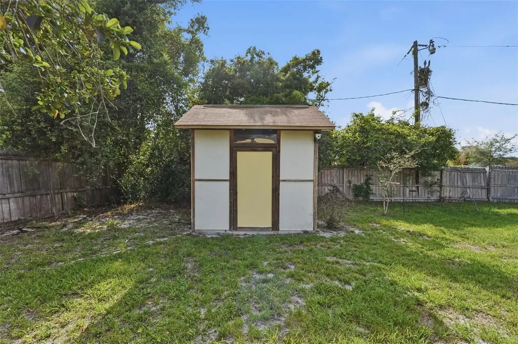 2482 E Tipton Drive Deltona FL 32738