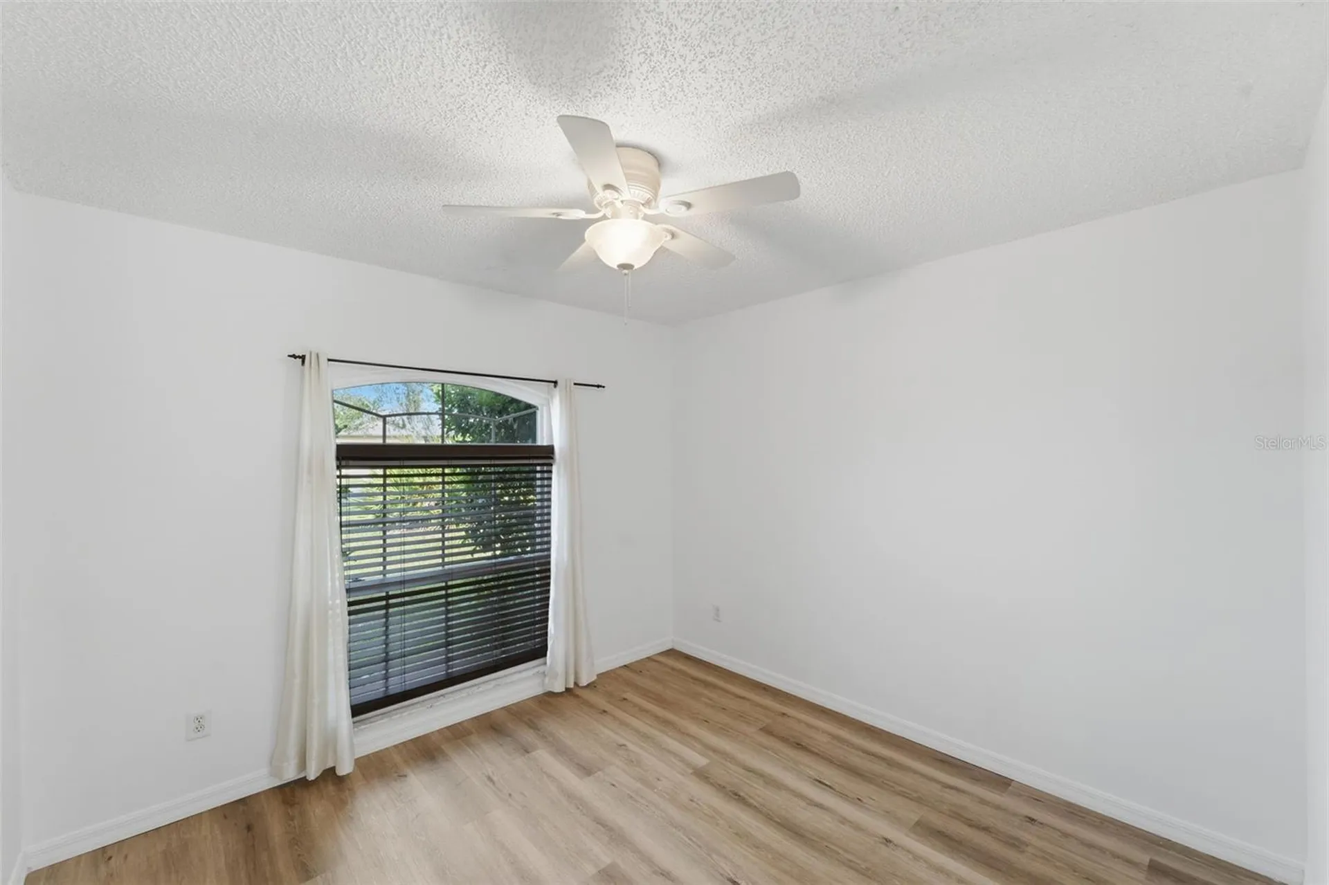 2482 E Tipton Drive Deltona FL 32738