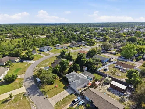 2482 E Tipton Drive Deltona FL 32738