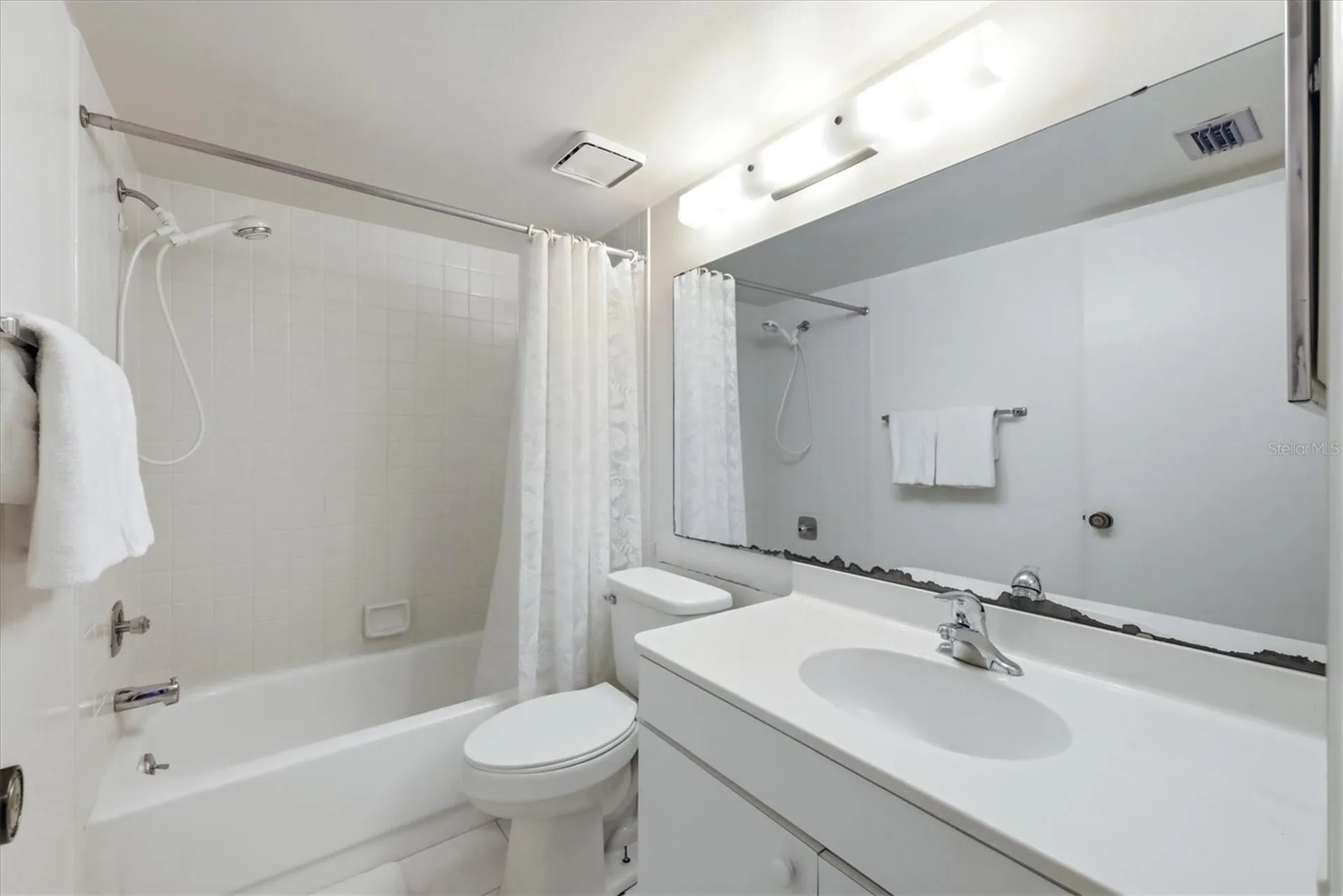 444 Cerromar Road Venice FL 34293
