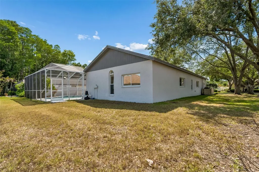 5488 Oakridge Drive Palm Harbor FL 34685