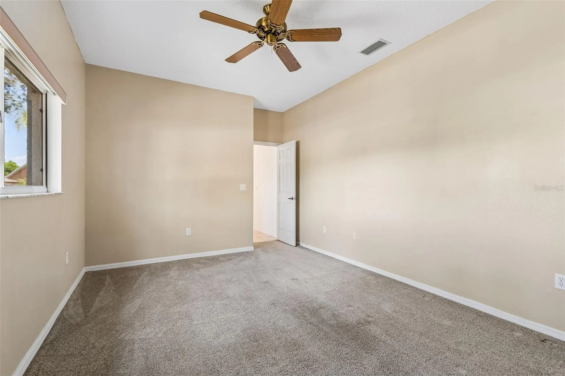 5488 Oakridge Drive Palm Harbor FL 34685