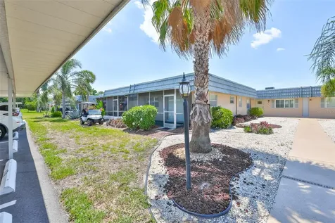 1802 Bedford Terrace Sun City Center FL 33573