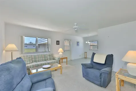 1802 Bedford Terrace Sun City Center FL 33573