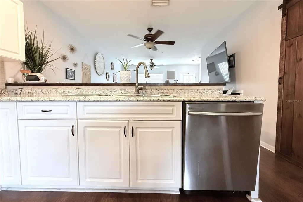 5307 Terraza Court Temple Terrace FL 33617