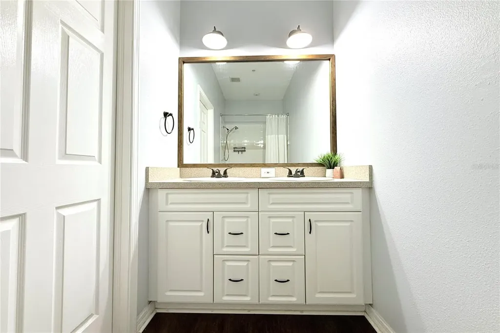5307 Terraza Court Temple Terrace FL 33617