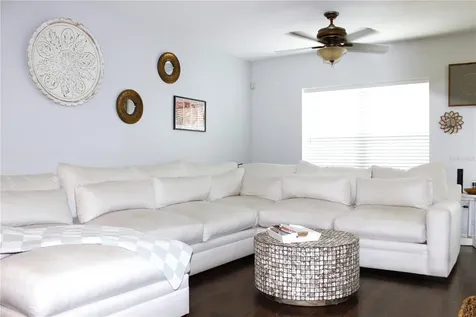 5307 Terraza Court Temple Terrace FL 33617